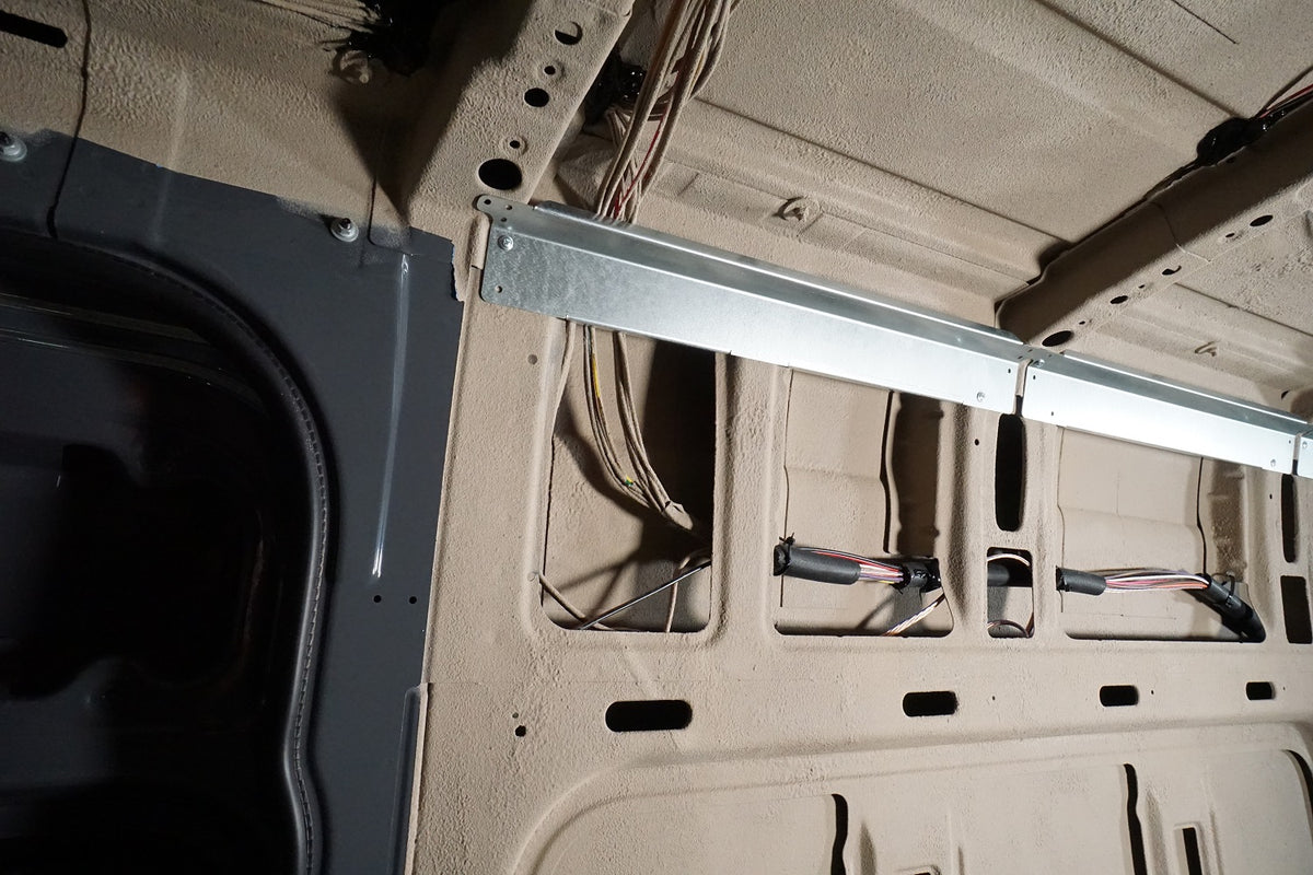 07+ Sprinter Van 170 EXT - Upper Cabinet Wall Brace Kit
