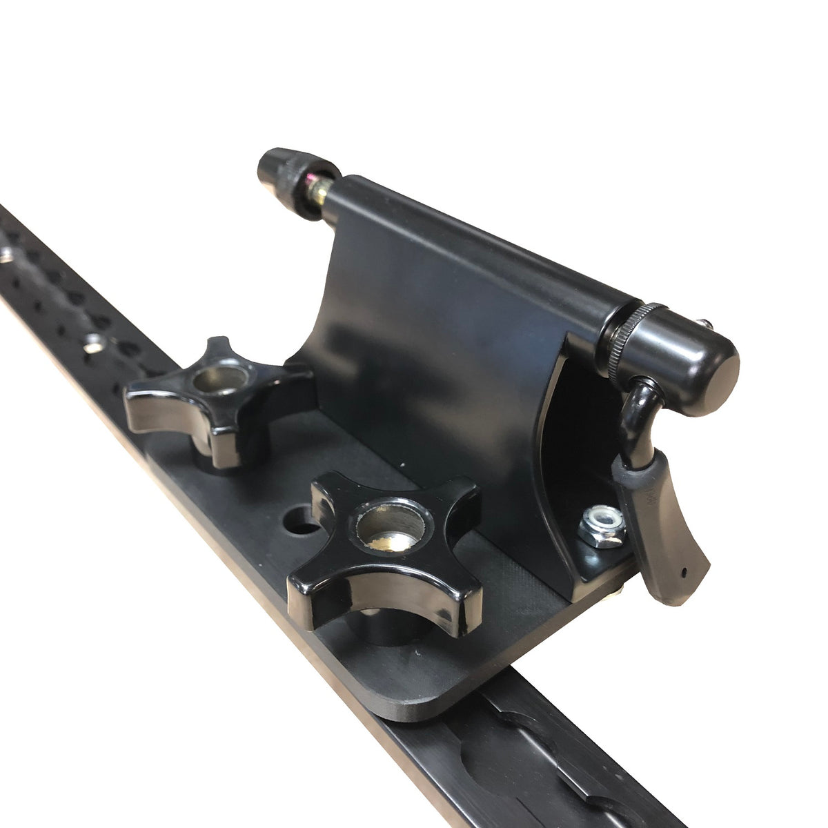 Rocky Mount Quick Release Axle - L-Track Mounting Kit