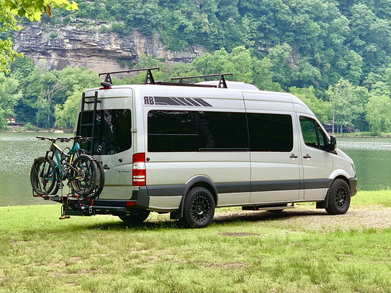 JH Sprinter Adventure Van - 170 2x4