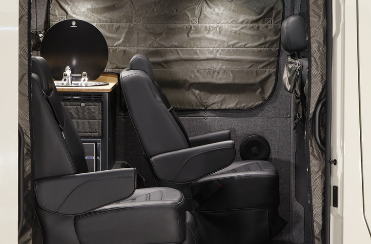 RB Touring Van DM - 144 4x4