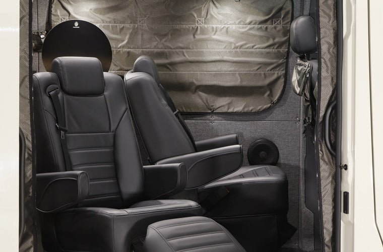 RB Touring Van DM - 144 4x4