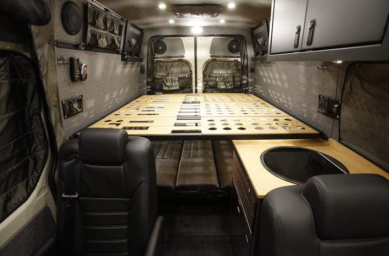 RB Touring Van DM - 144 4x4