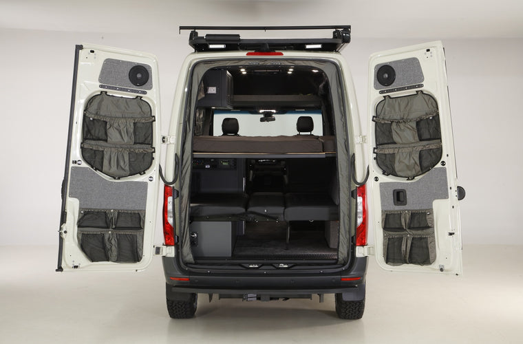 RB Touring Van DM - 144 4x4