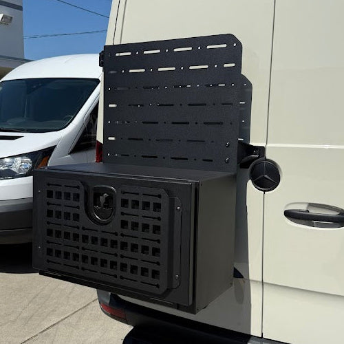 Medium Duty Rear Door Plate