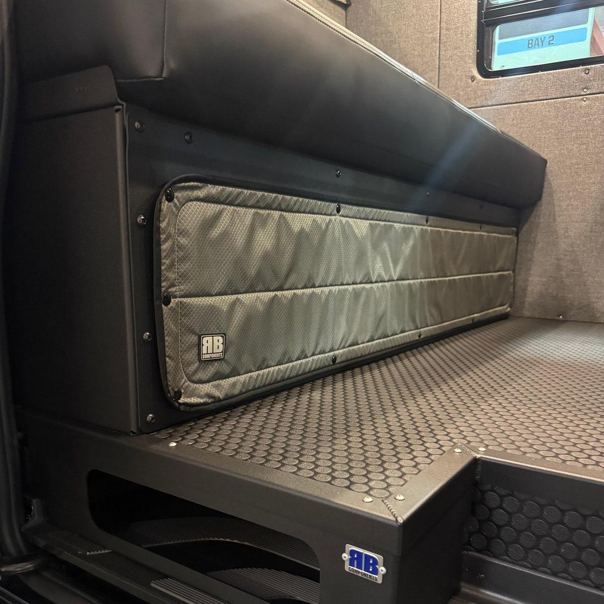 Jackknife – Optional Front Panels