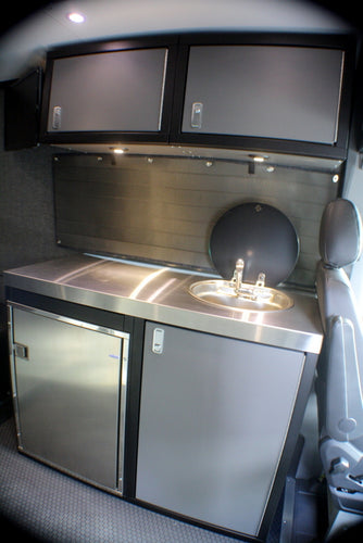 RB Gear Hauler Van Sleek Family 02 - 170