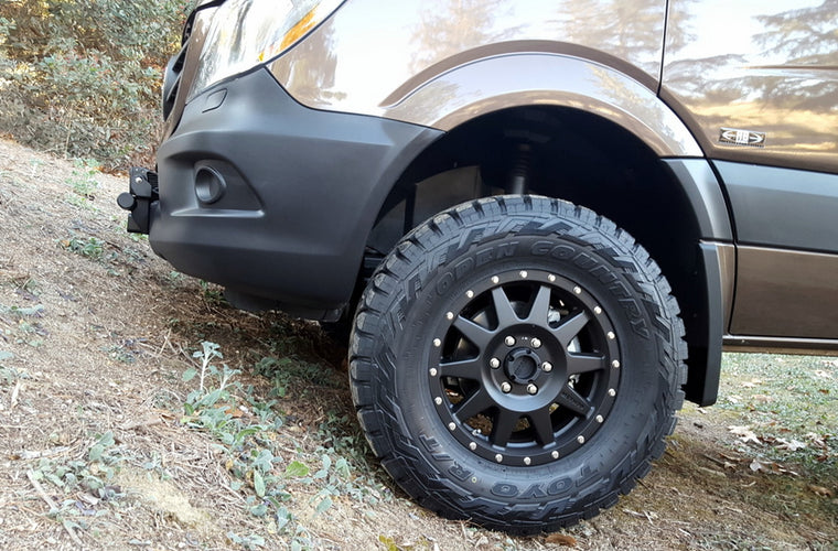 RB Touring Van Sawtooth 03 - 170