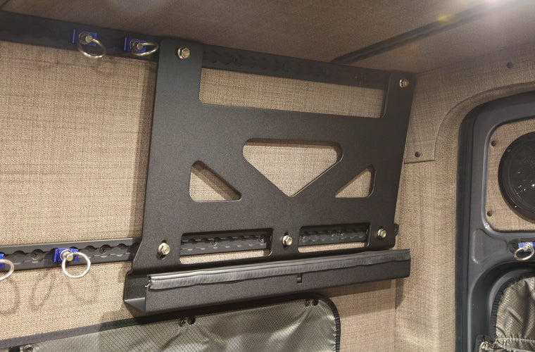 RB Touring Van NR - 170 4x4