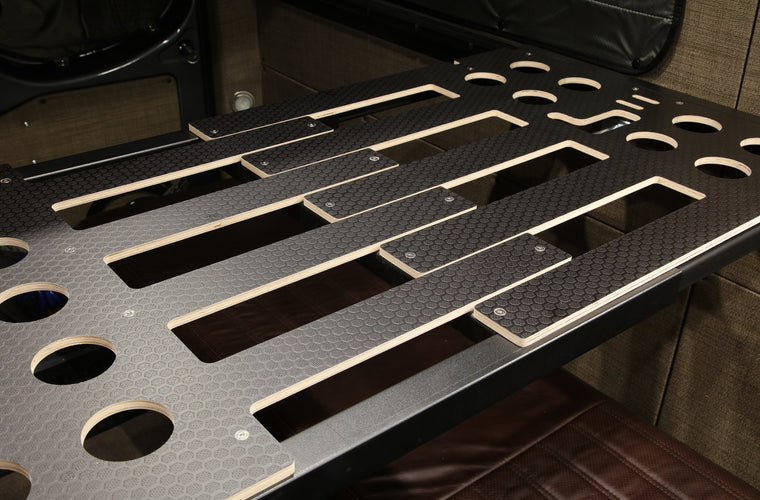 RB Touring Van NR - 170 4x4