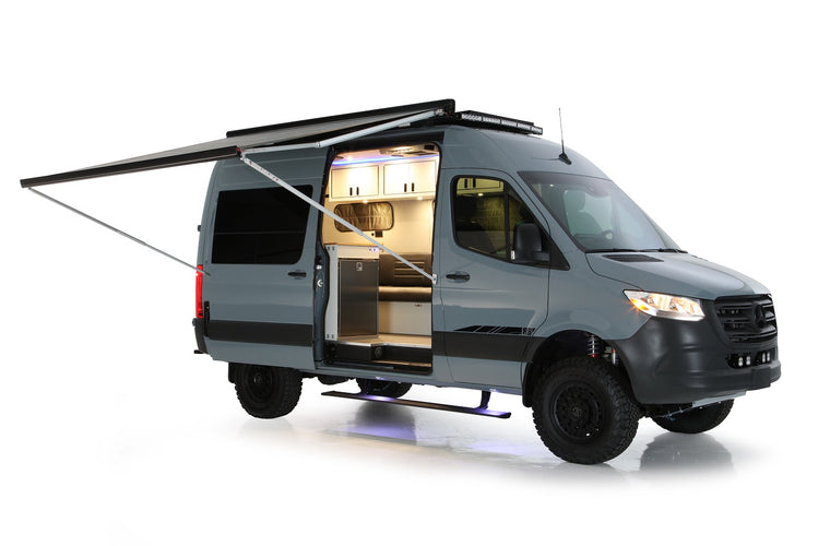 RB Touring Van DB - 144 4x4