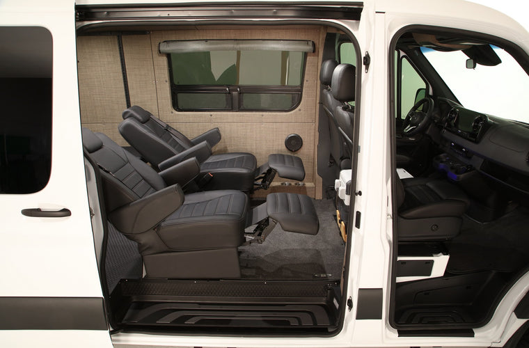 RB Spec 2 Van - 144 Low Roof 4x4