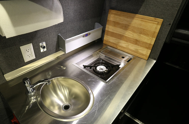 RB Touring Van Sawtooth 02 - 170