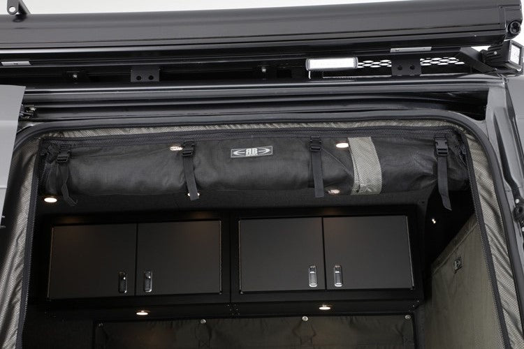 RB Touring Van  - Richie - 144