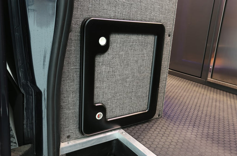 RB Touring Van Sawtooth 04 - 170