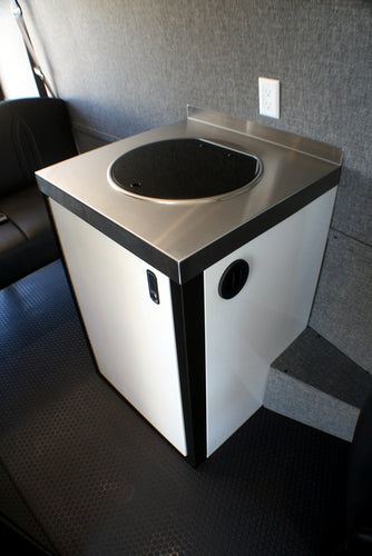 RB Gear Hauler Van Sleek Family 01 - 170