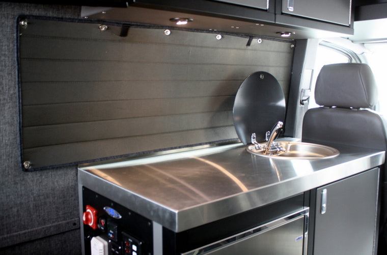 RB Gear Hauler Van Sleek Family 02 - 170