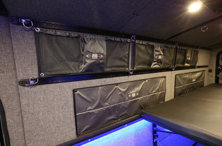 RB Gear Hauler Van Carp - 170