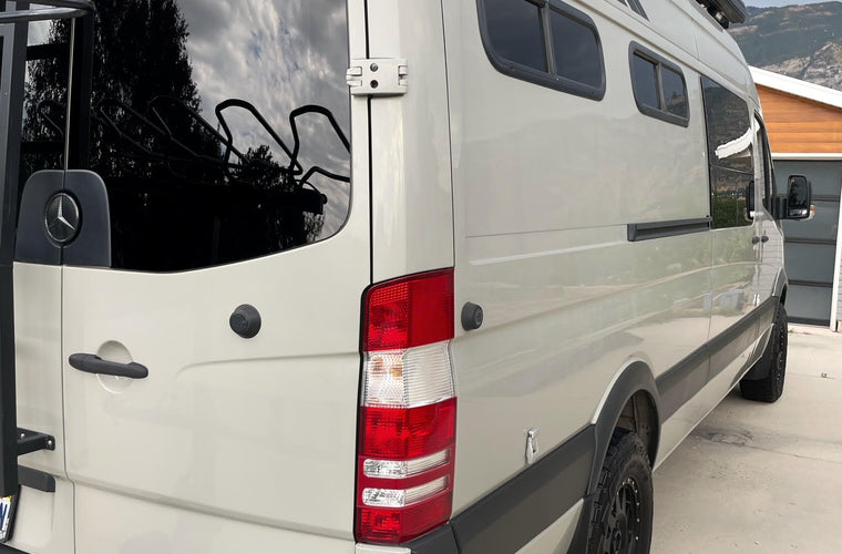 JR 170 Adventure Van - 2500 4x4