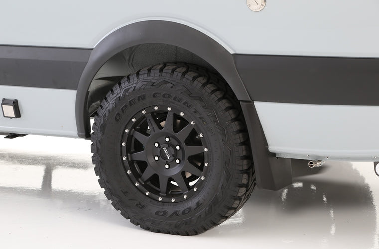 RB Touring Van CM - 170