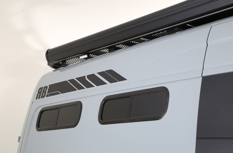 RB Touring Van CM - 170