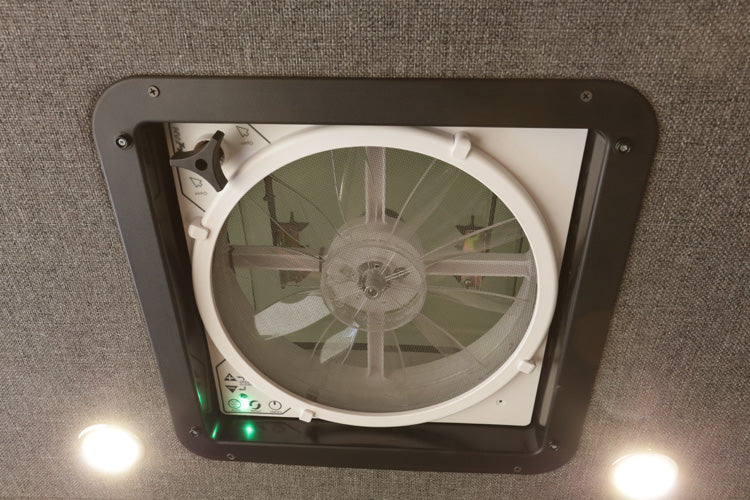 RB Touring Van  - Richie - 144