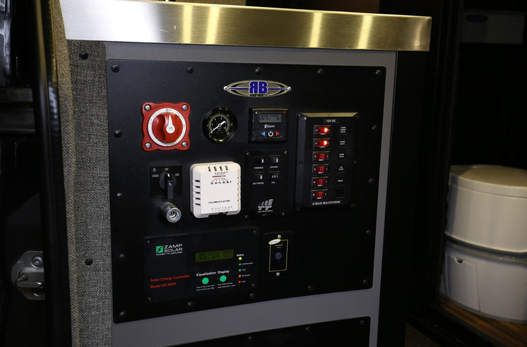 RB Touring Van Sawtooth 02 - 170