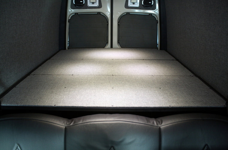 RB Gear Hauler Van Sleek Family 02 - 170