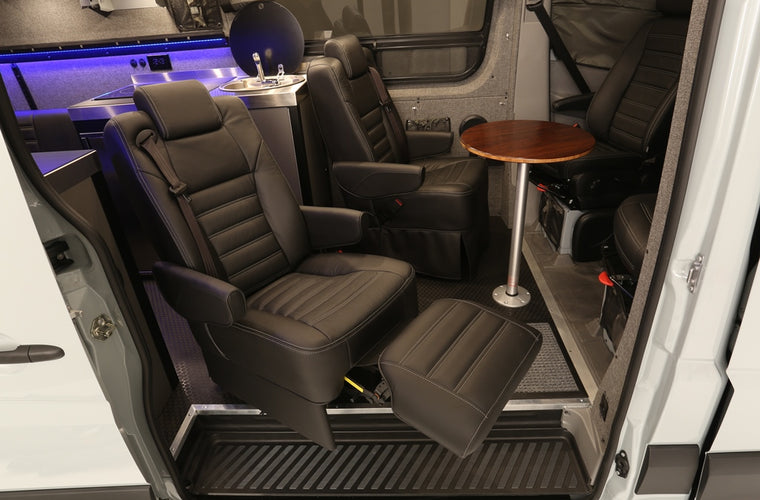 RB Touring Van CM - 170