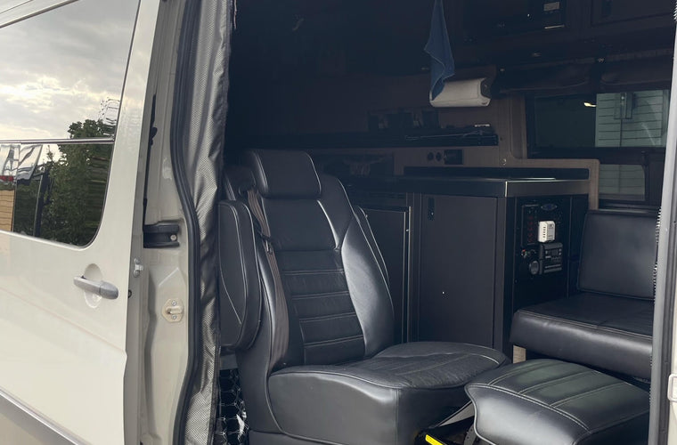 JR 170 Adventure Van - 2500 4x4