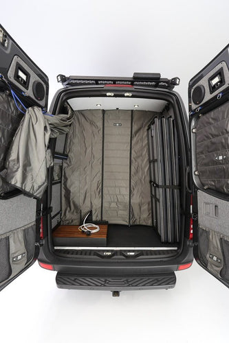 RB Touring Van MF - 170