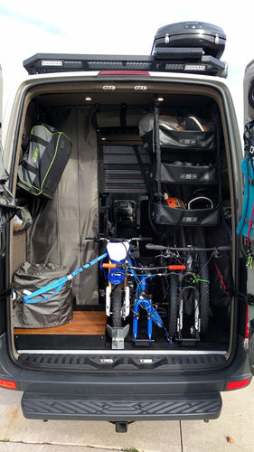 RB Touring Van 02 - 170