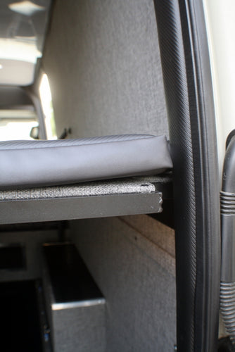 RB Gear Hauler Van Sleek Family 02 - 170