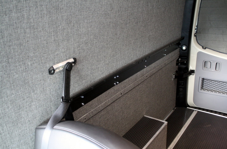 RB Gear Hauler Van Sleek Family 02 - 170