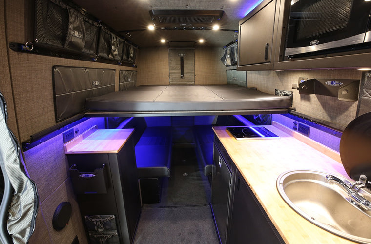 RB Touring Van RR - 170