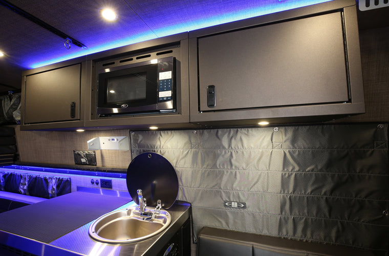 JR 170 Adventure Van - 2500 4x4