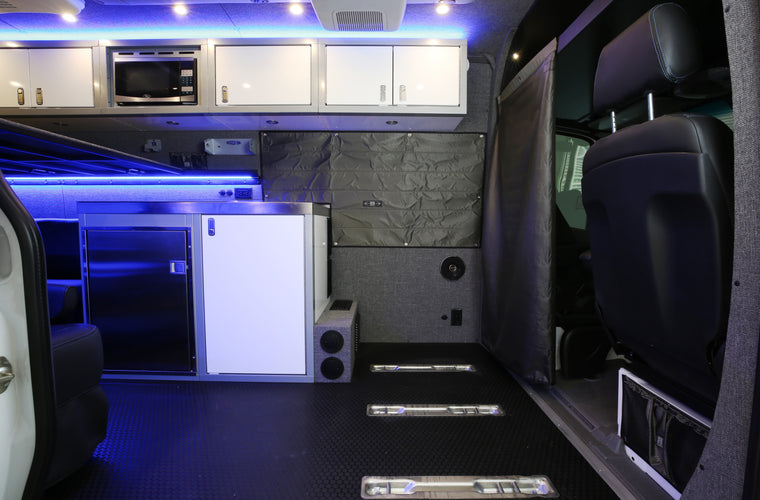 RB Touring Van CW - 170