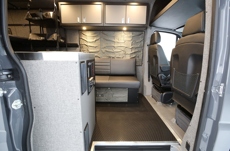 RB Touring Van MC - 170