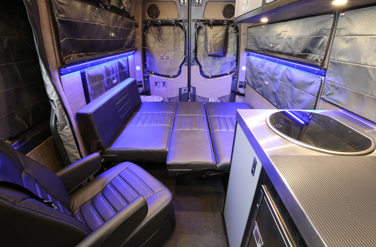 RB Touring Van CB - 144