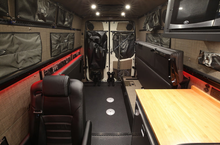 RB Touring Van CW - 170