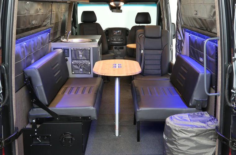 RB Touring Van CB - 144