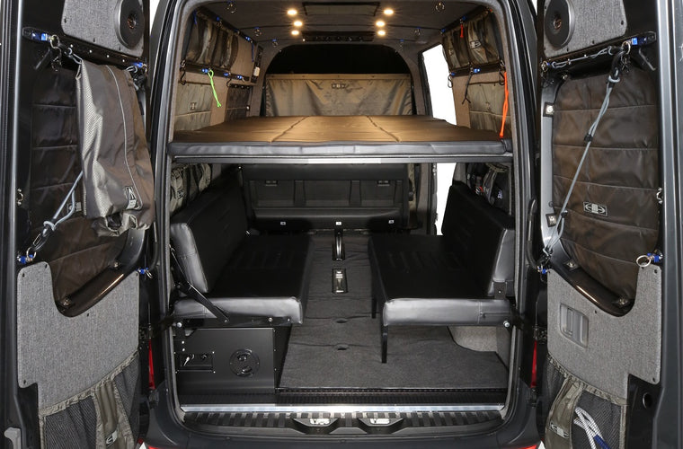 RB Touring Van SS - 144