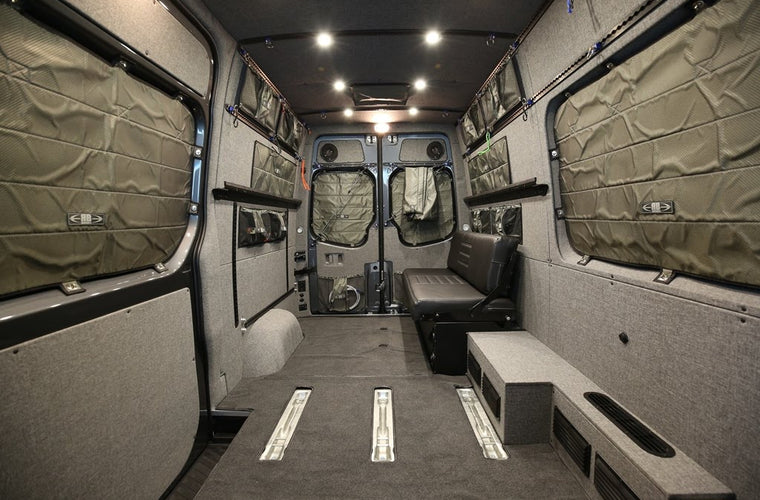 RB Touring Van SS - 144