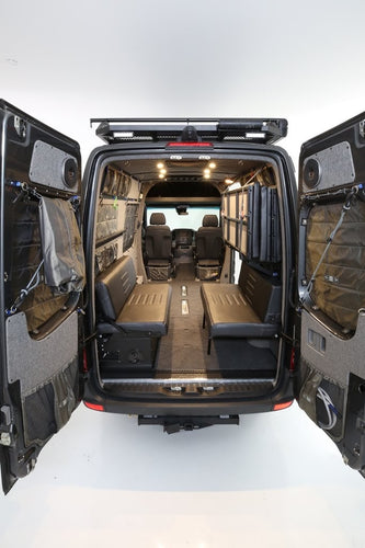 RB Touring Van SS - 144