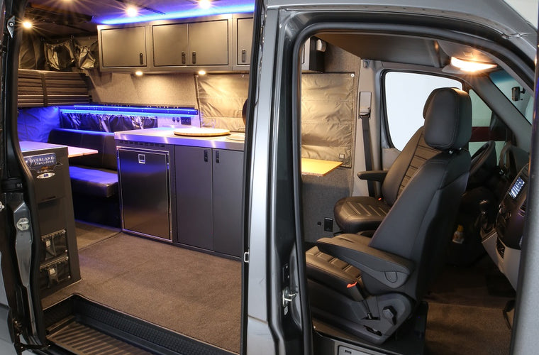 RB Touring Van RD - 170 2500 4x4