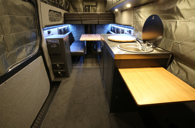 RB Touring Van RD - 170 2500 4x4