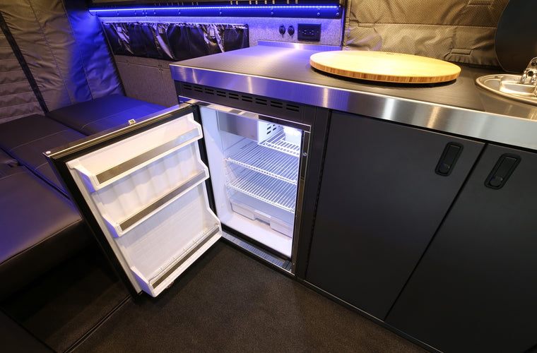 RB Touring Van RD - 170 2500 4x4