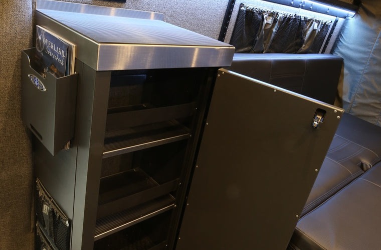 RB Touring Van RD - 170 2500 4x4