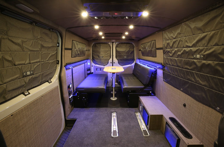 RB Touring Van SS - 144