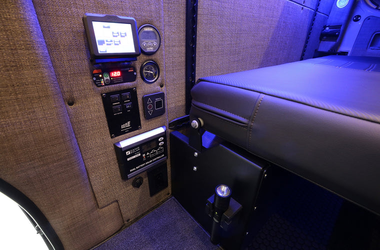 RB Touring Van SS - 144