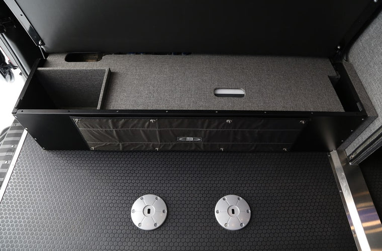 RB Touring Van Sawtooth 04 - 170